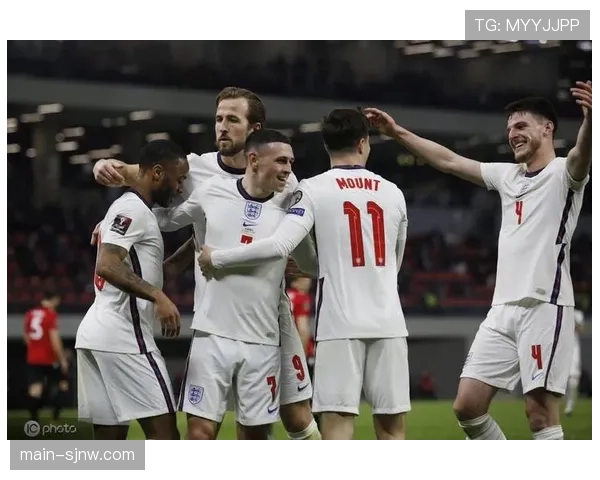 英格兰2-0轻取塞尔维亚 小组赛表现稳健